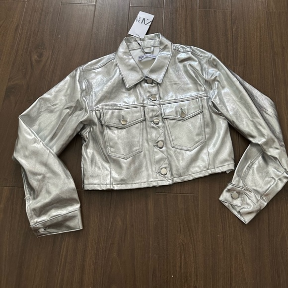 ZARA | SILVER CROPPED JACKET🔥 - Picture 3 of 10
